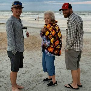 Meet your Posher, Zach